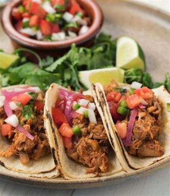  Cochinita Pibil:  Một Món Thịt Heo Nướng Ngấm Gia Vị, Rất Tươi Mắn Và Đầy Khúc Giao Hương!!